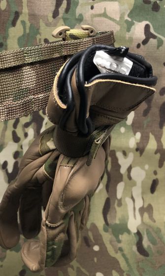 UKOM MOLLE T Bar Glove Hanger - Velcro Closure