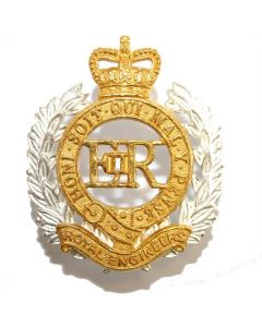 Royal Engineers Metal Officers Cap Badge 