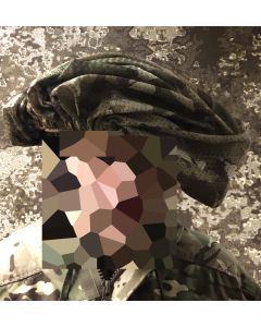 UKOM-Mitznefet-Helmet-Cover-close-up-and-blurred-out-face