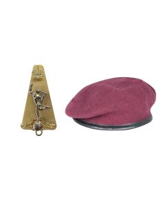 royal-signals-kings-crown-metal-cap-badge-with-maroon-beret
