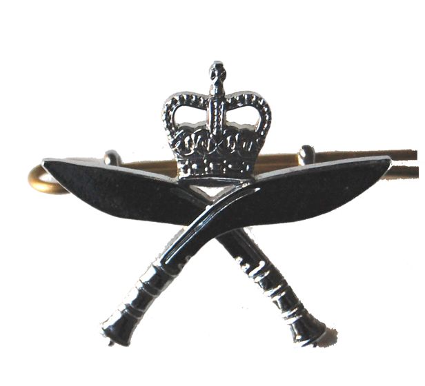 The Royal Gurkha Rifles Chrome Issue Cap / Beret Badge