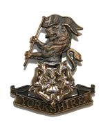 Issue Yorkshire Regiment Bronze Cap / Beret Badge