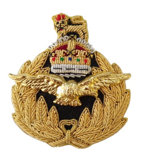 RAF Air Rank Cap Badge - Kings Crown - Wire Embroided