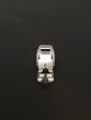 Fidlock_V-Buckle_20_Slim_Stainless_Flap_Black_Background_Closed