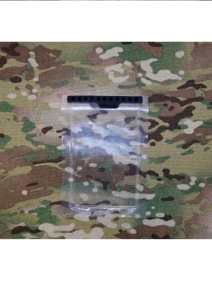 hermetic-fidlock-transparent-pocket-fabric-flaps-mtp-background