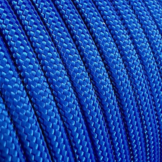 blue-paracord-550-close-up