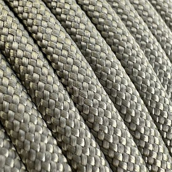 light-khaki-paracord-close-up-view-of-the-coil