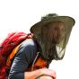 Hat with a built-in finemeshed mosquito net